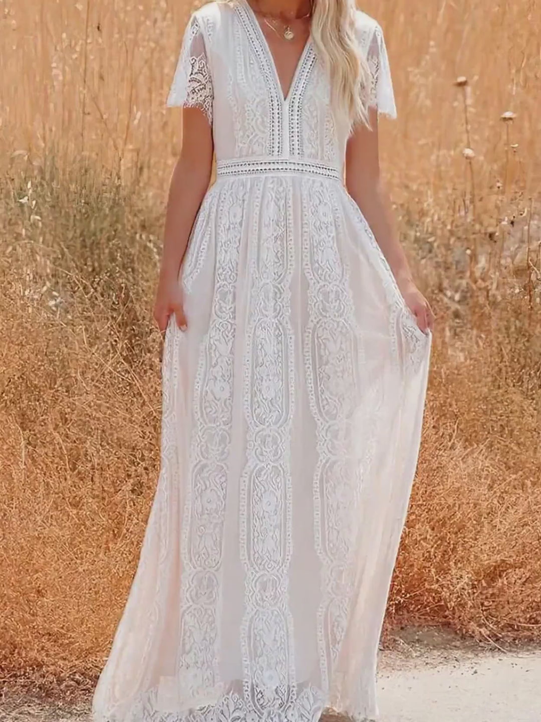 Robe Longue Bohème Blanche en Dentelle - Alba